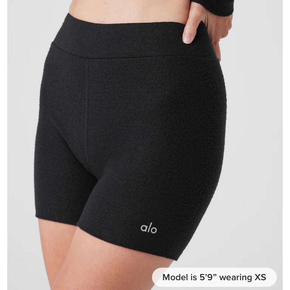 Alo Lounge Shorts - Picture 2 of 8
